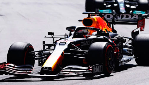 Fórmula 1: Verstappen gana y es líder del campeonato por primera vez