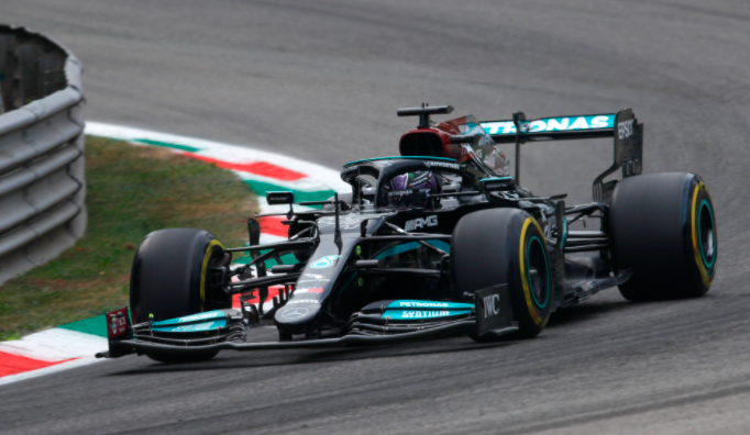 Fórmula 1: Hamilton al frente en los Libres1