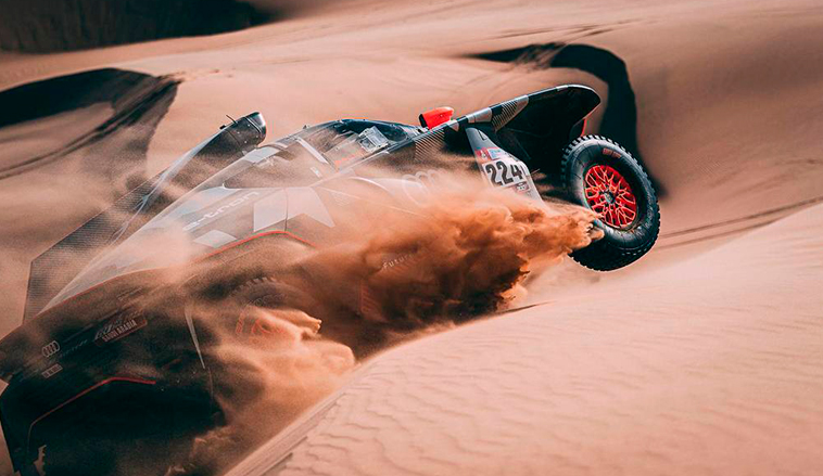 Dakar: Ekstrom consigue la primera victoria con el Audi