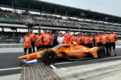 Indy Car: Rinus VeeKay arrasa en el primer día