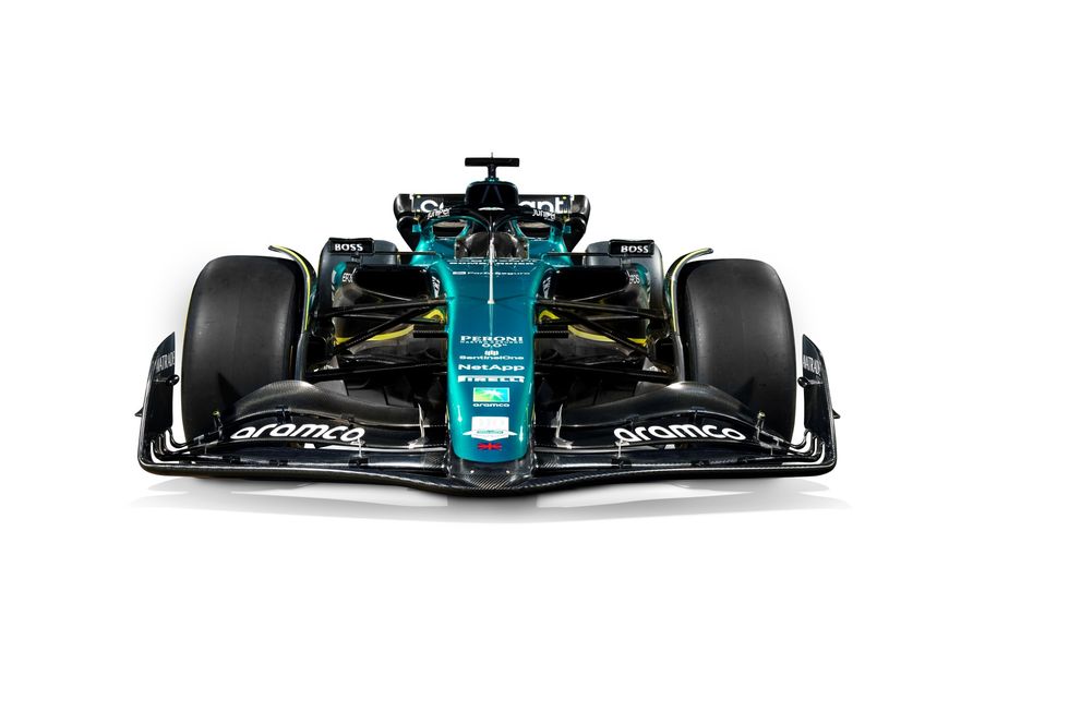 Fórmula 1: Aston Martin mostró el AMR23, el auto de Fernando Alonso