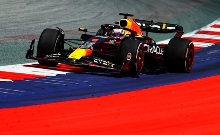 Fórmula 1: Sobre el final, Verstappen le arrebata el mejor tiempo a Sainz