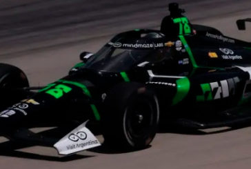Indy Car: Agustín Canapino finalizó en el puesto 21º y zafó de un golpe en Indianápolis