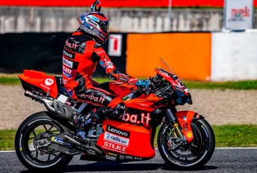 MotoGP:  Pirro sorprende en la primer entrenamiento y Bezzechi «clava» récord en el segundo