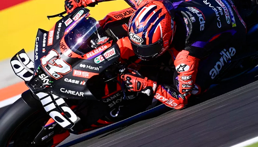 MotoGP: Viñales logra la pole y Bagnaia queda delante de Martín