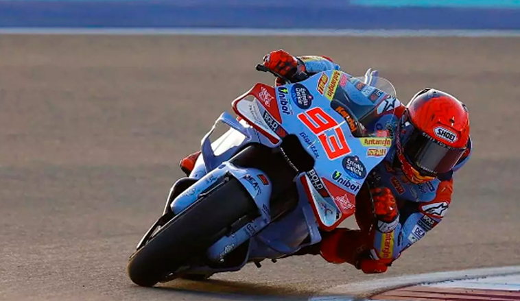 MotoGP: Marc Márquez se queda con la segunda bajo la lluvia en el desierto