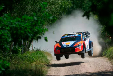 WRC: Mikkelsen le arrebata la punta a Tänak