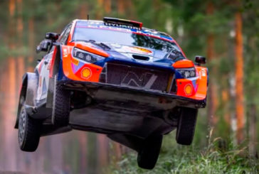 WRC: Neuville manda en Finlandia