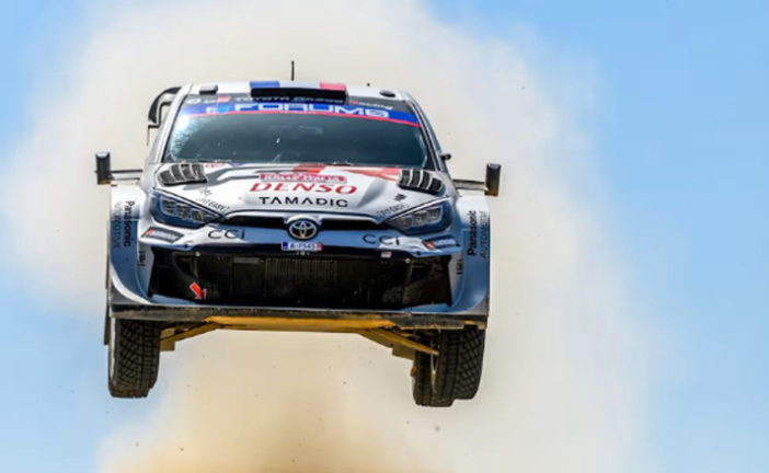 WRC: Sébastien Ogier sobrevive al brutal sábado en Cerdeña