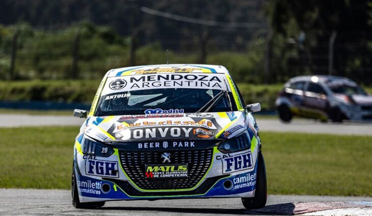 TN C2: Una sola vuelta fue suficiente para Antolín