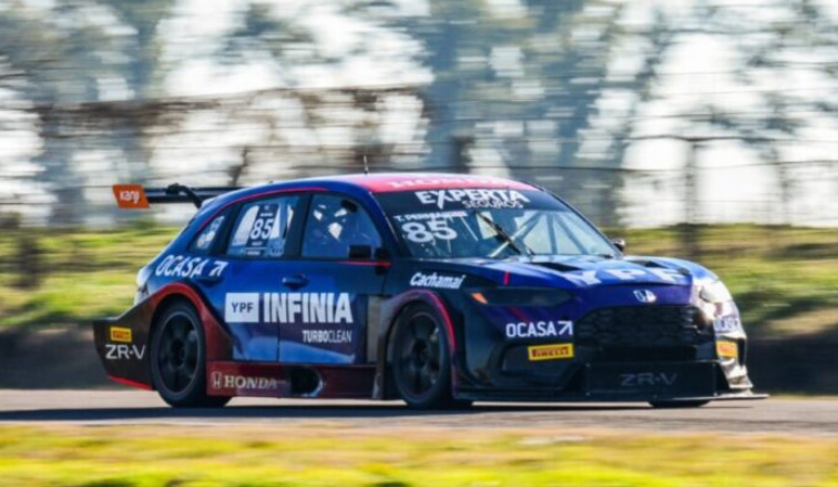 TC2000: En los entrenamientos, Tiago Pernía x2