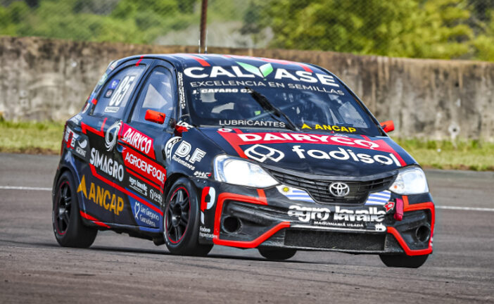 TN C2: Cafaro dueño de la «pole»