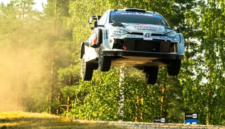 WRC: Rovanpera se queda con el sábado finlandés