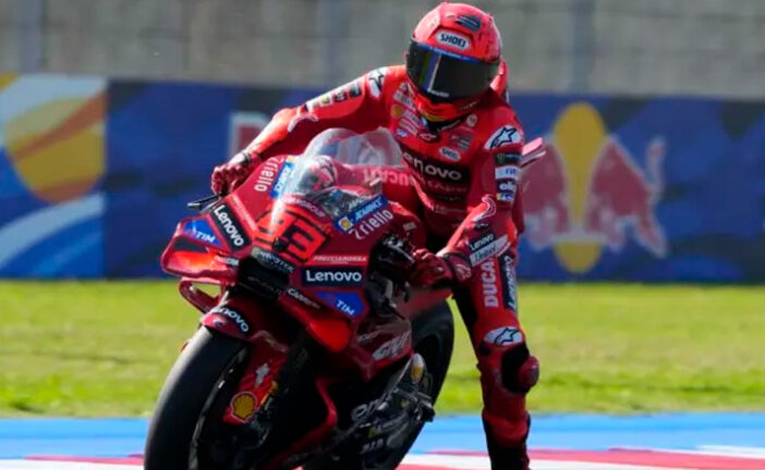 MotoGP: Marc Márquez cierra arriba el viernes en Misano