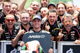 MotoGP: Sensacional victoria con remontada de Bezzecchi