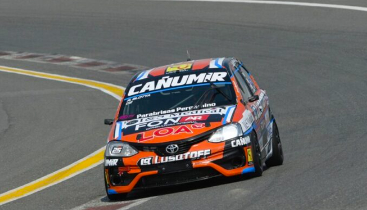 TN C2: Renzo Blotta, a una vuelta veloz