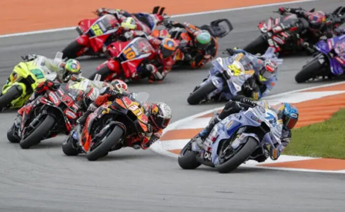 MotoGP: Alex Márquez gana la última sprint del año