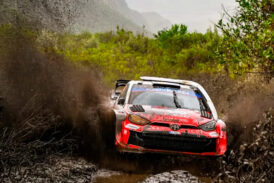 WRC: Solberg sobrevive al pinchazo y lidera el Safari Rally